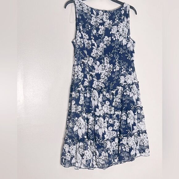 Connected Women's 1 Pc Printed dress Blue Size  10 Petite - Picture 6 of 8